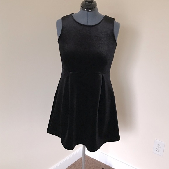 Black Velvet Holiday Dress - Picture 1 of 5